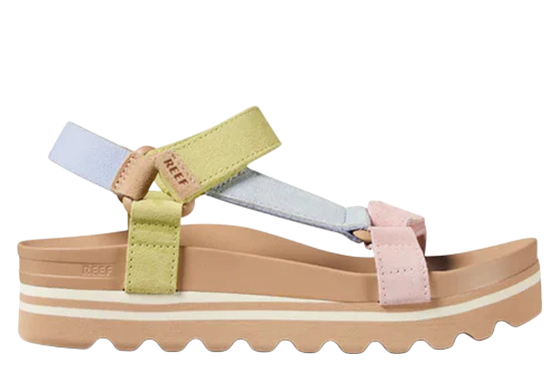 REEF Cshn Rem Hi Backstrap Sandals