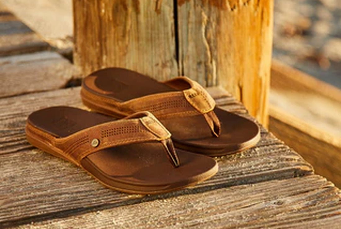 REEF Cshn Lux Toe Post Sandals