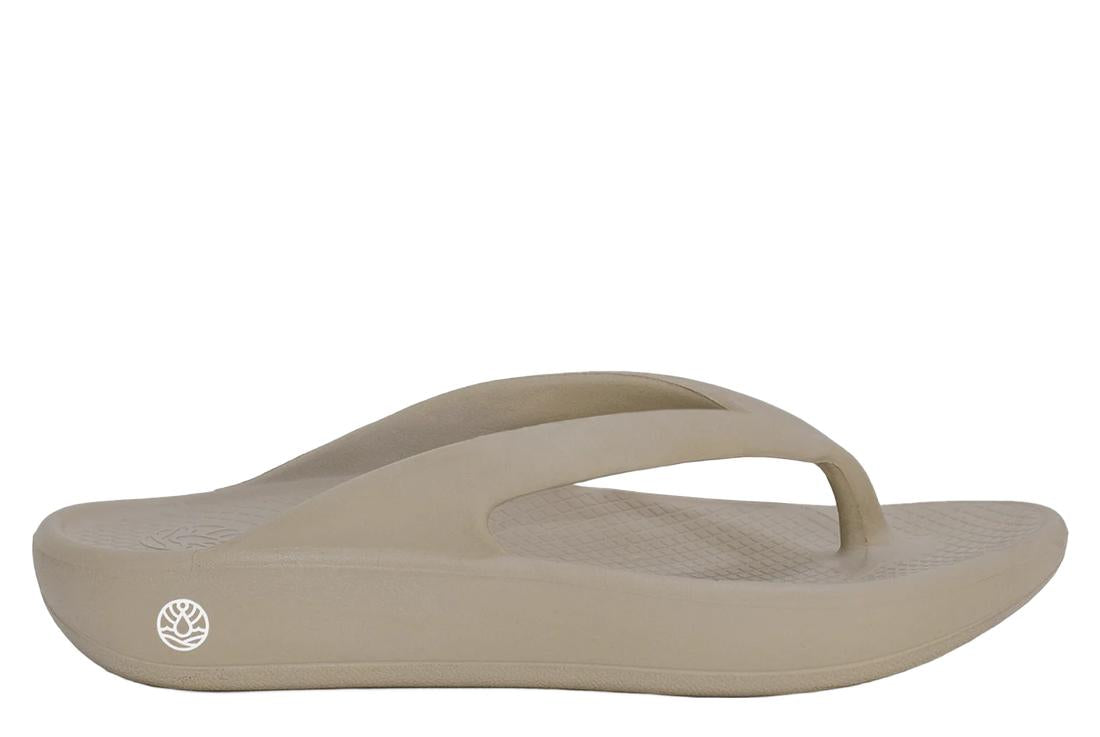 FREEWATERS Cloud9 Ultra Bliss Womens Taupe