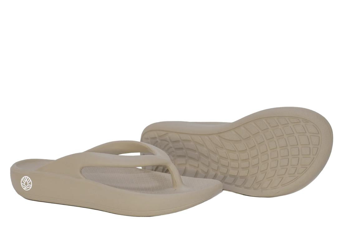 FREEWATERS Cloud9 Ultra Bliss Womens Taupe