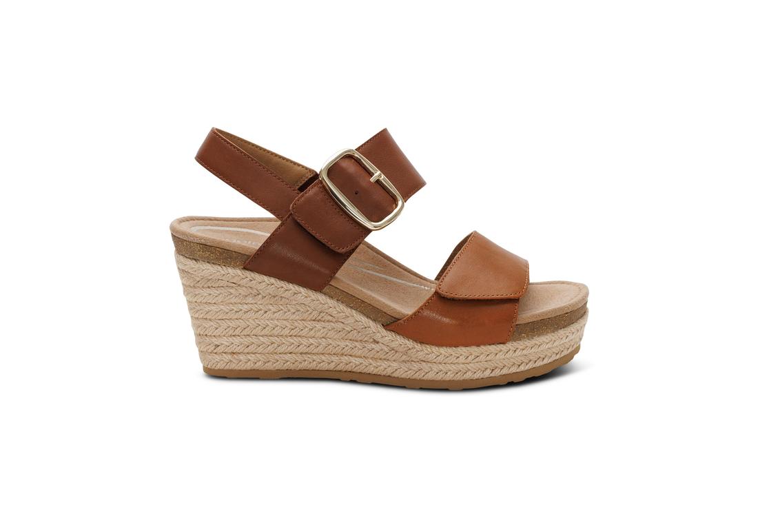 AETREX Ashley Wedge