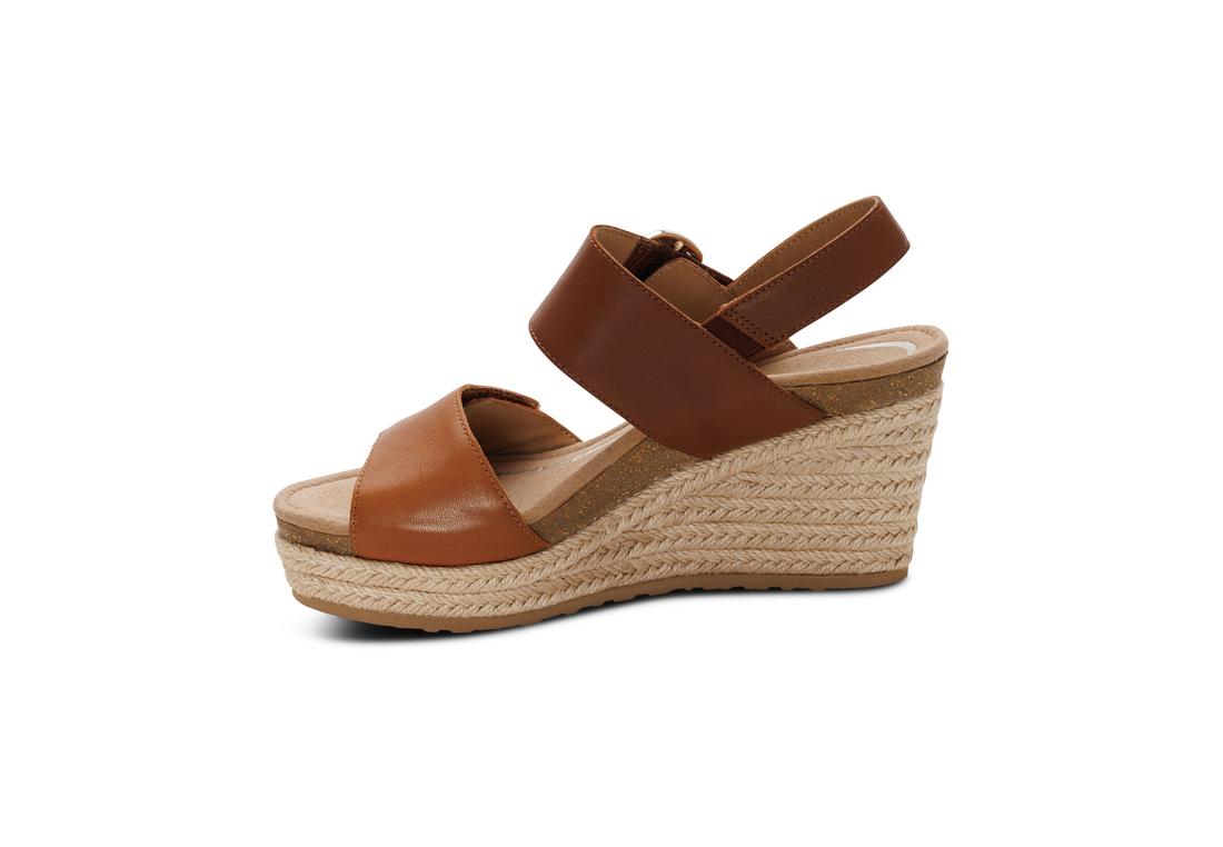AETREX Ashley Wedge