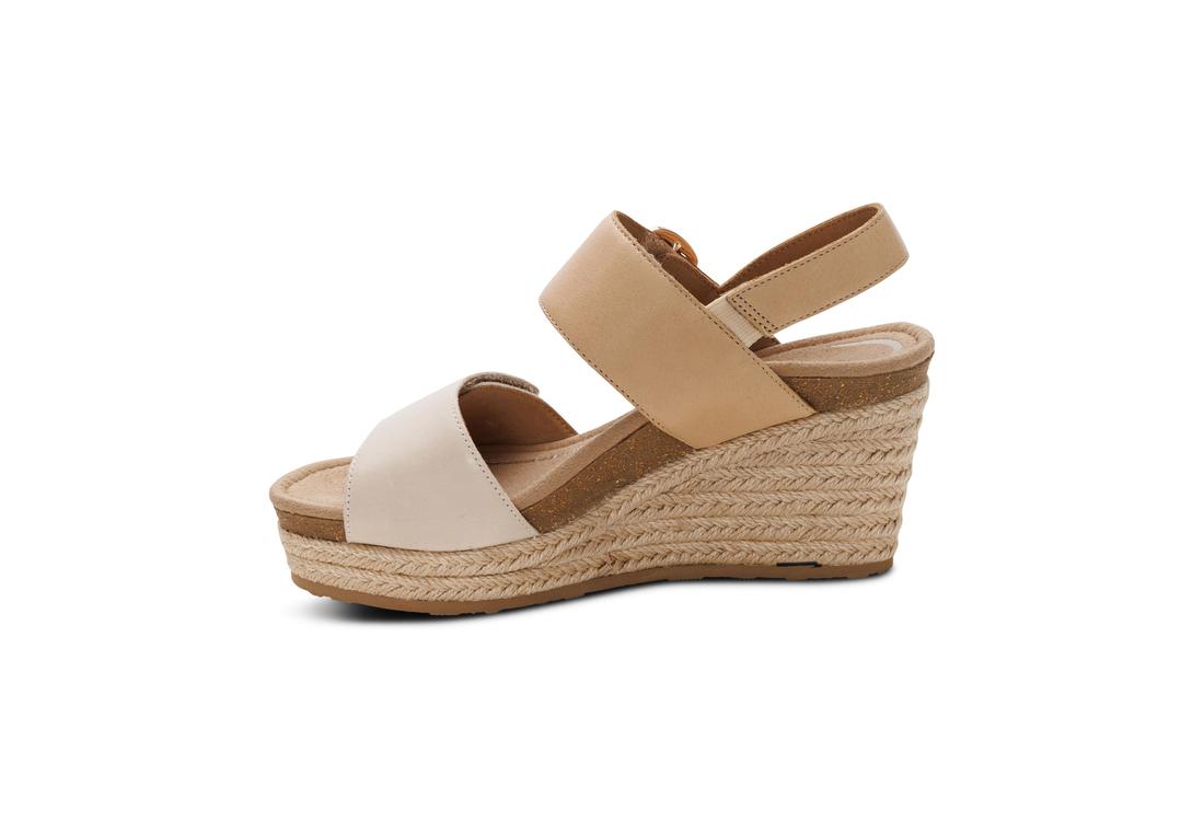 AETREX Ashley Wedge