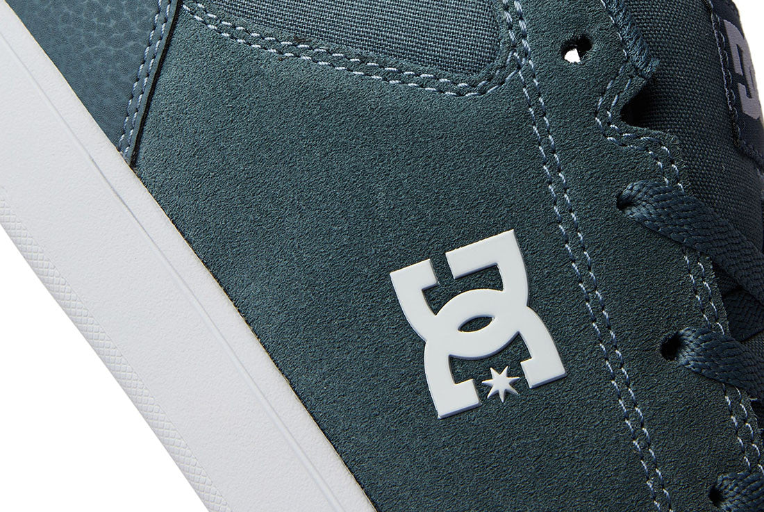 DC Crisis 2 Shoes