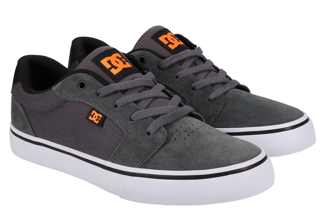 DC Anvil Sneakers/Lifestyle